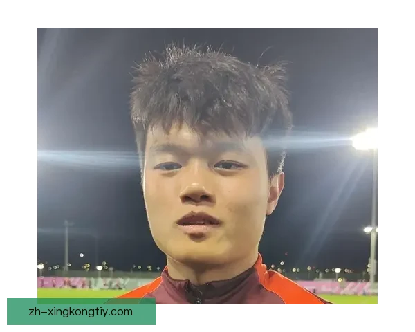 杨希自信中超防外援对越南无忧